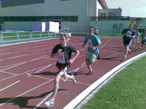 Dominik 1000m
