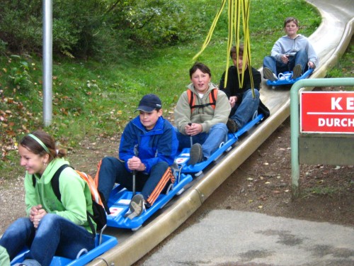 600m dlouhá sáňkářská dráha
