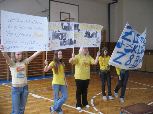 Fan club 8.B
