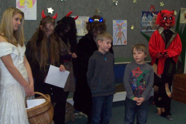 2012.12.5 Mikulášská besídka ŠD
