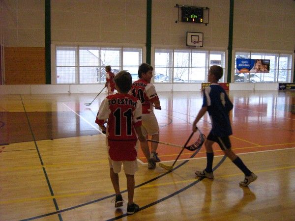 2010_11_30_Florbal_ml_H_016.jpg