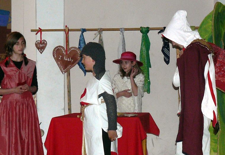 Deti_divadlo_281629.JPG