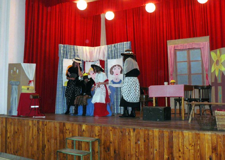 Deti_divadlo_28329.JPG