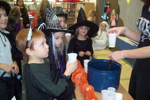 2012.11.1. Halloween ŠD 
