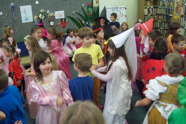 2012.2.8. Maškarní karneval ŠD
