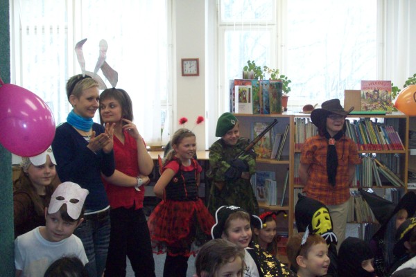 2013.2.21. Maškarní karneval ŠD 
