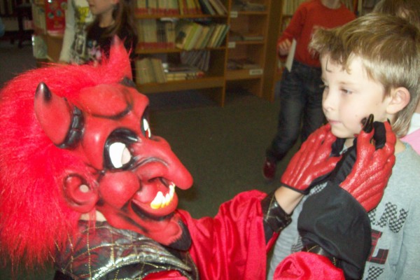 2011.12.7. Mikulášsá besídka ŠD
