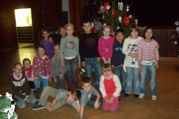 2011.11.28. Zdobení vánočního stromku ŠD
