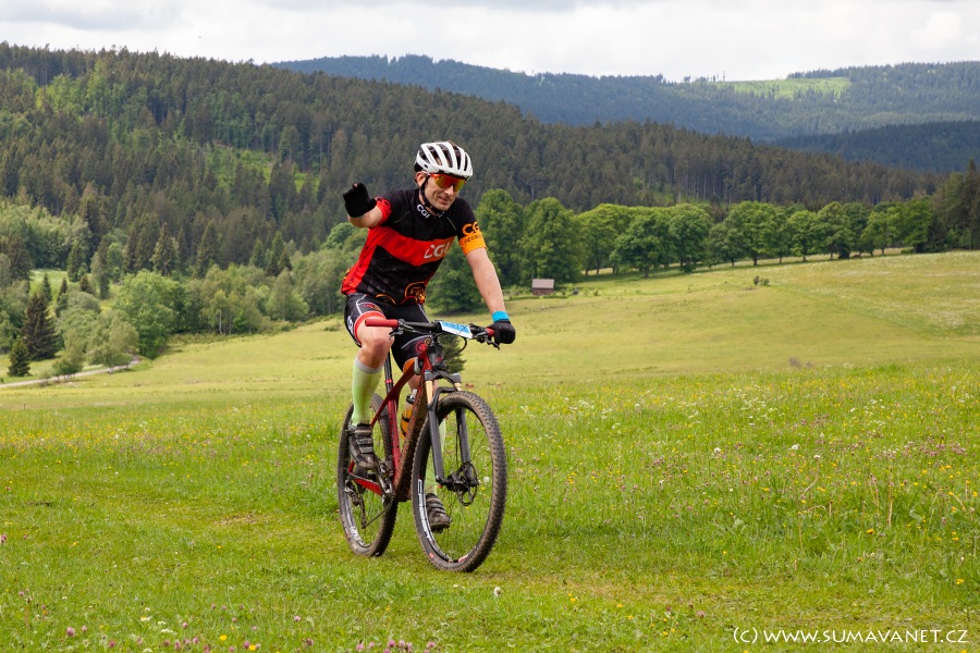 IMG_9005~1.jpg