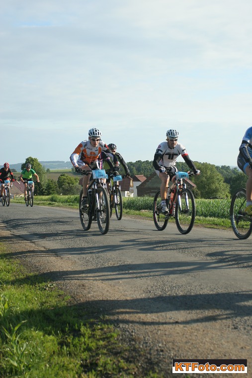 MTB15ZK0070.jpg