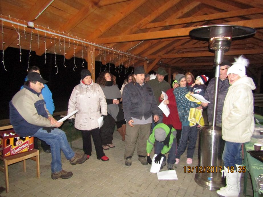 Zpivani_s_rozhlasem_13__12__2017_021.JPG