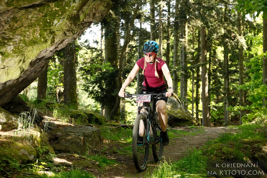 MTB23JK8373.jpg