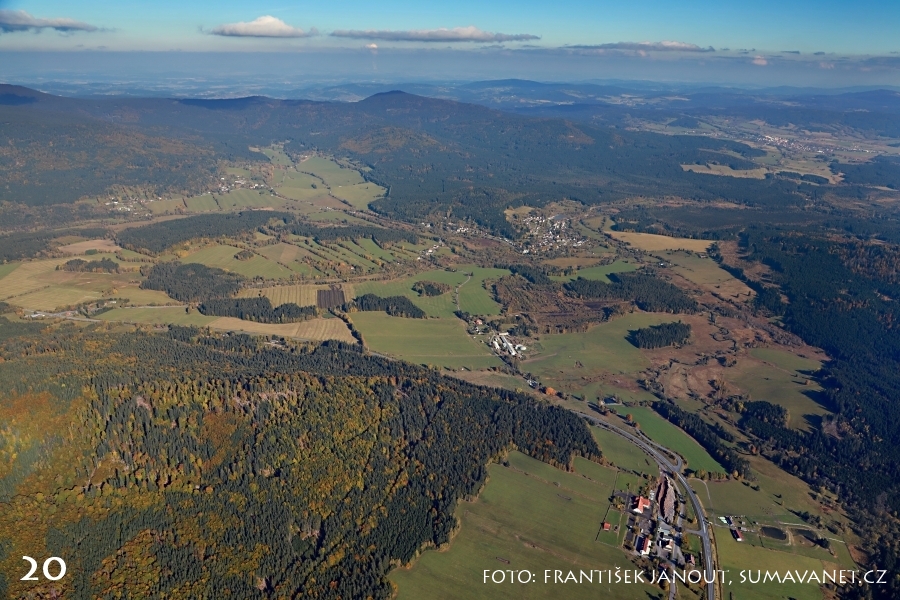 Podzimní Šumava 2021 z ptačí perspektivy 
Klíčová slova: Šumava;letecké pohledy;