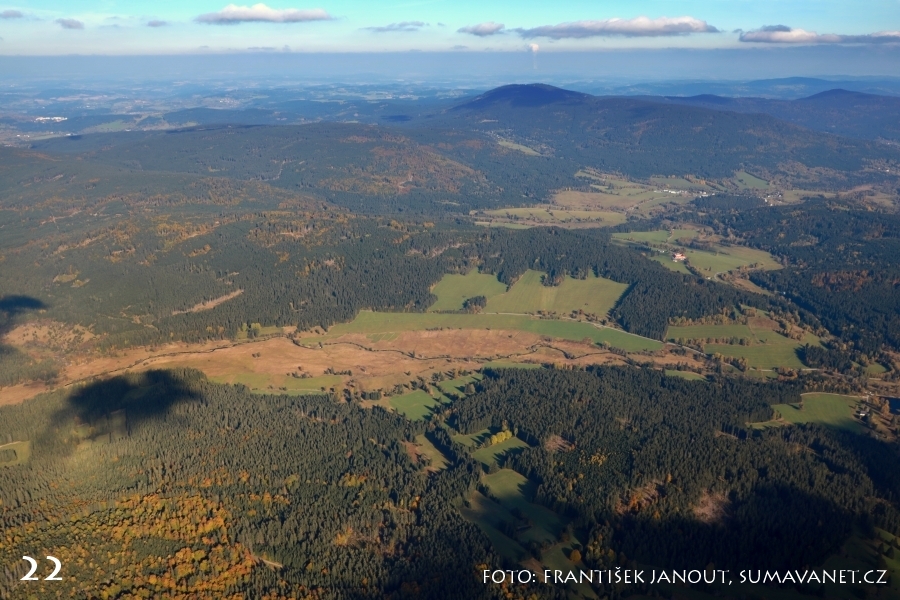 Podzimní Šumava 2021 z ptačí perspektivy 
Klíčová slova: Šumava;letecké pohledy;