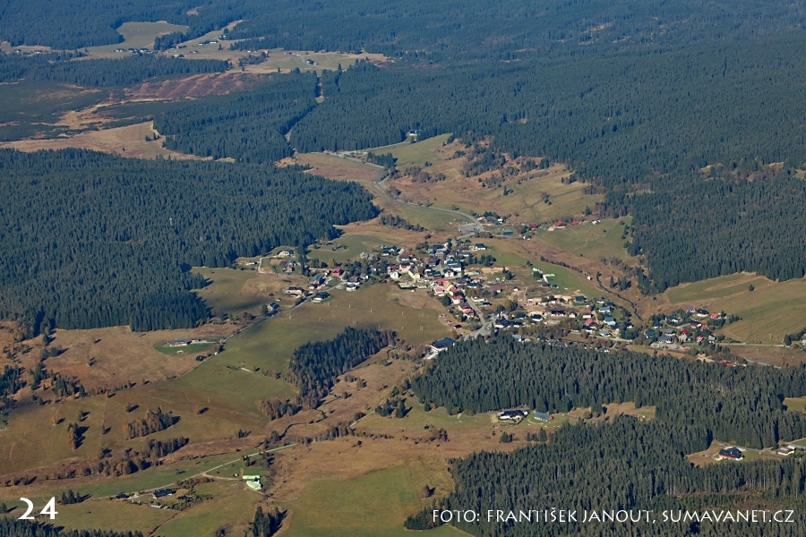 Podzimní Šumava 2021 z ptačí perspektivy 
Klíčová slova: Šumava;letecké pohledy;